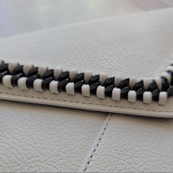 Rebecca Minkoff LEO Plaster chain clutch white black stitch - Picture 3 of 6